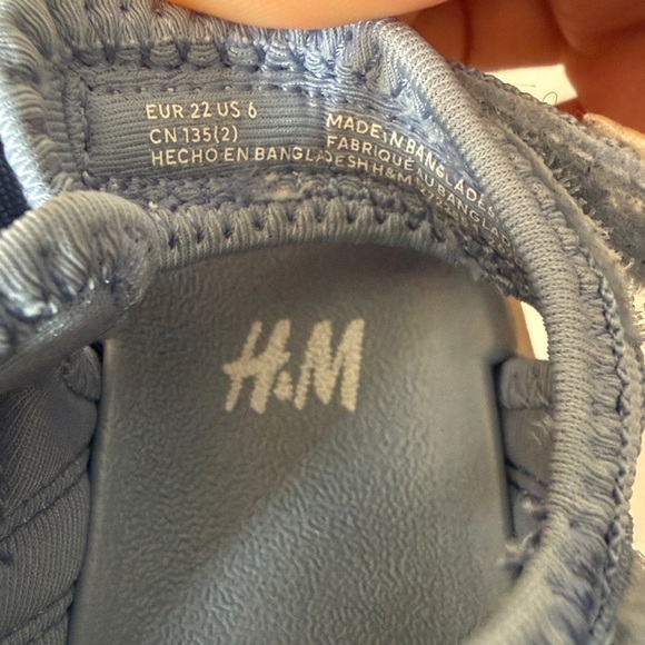 H&M Soft Blue Kids Sandals - Picture 2 of 4